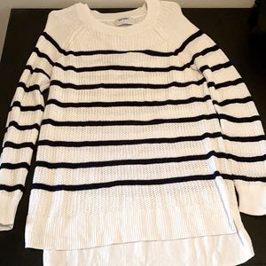 Old Navy Sweater